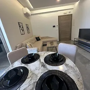 Luxueux S+2 Appartement Tunis